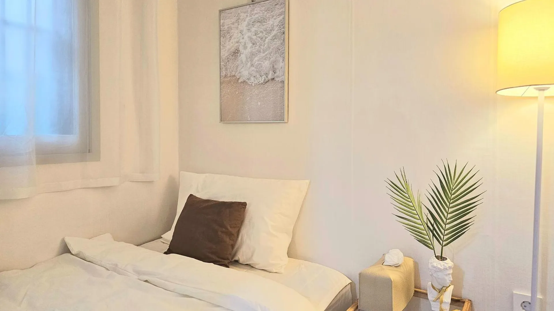 The Cozy House 1 Gwanak Apartment Seoul South Korea